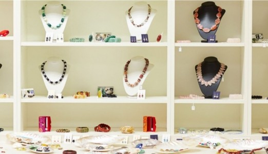 恭喜番禺某高档珠宝厂商应用RFID货物交接管理系统