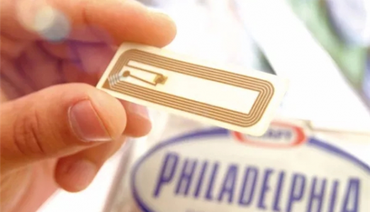 带有RFID的袜子，再也不用担心找不到了